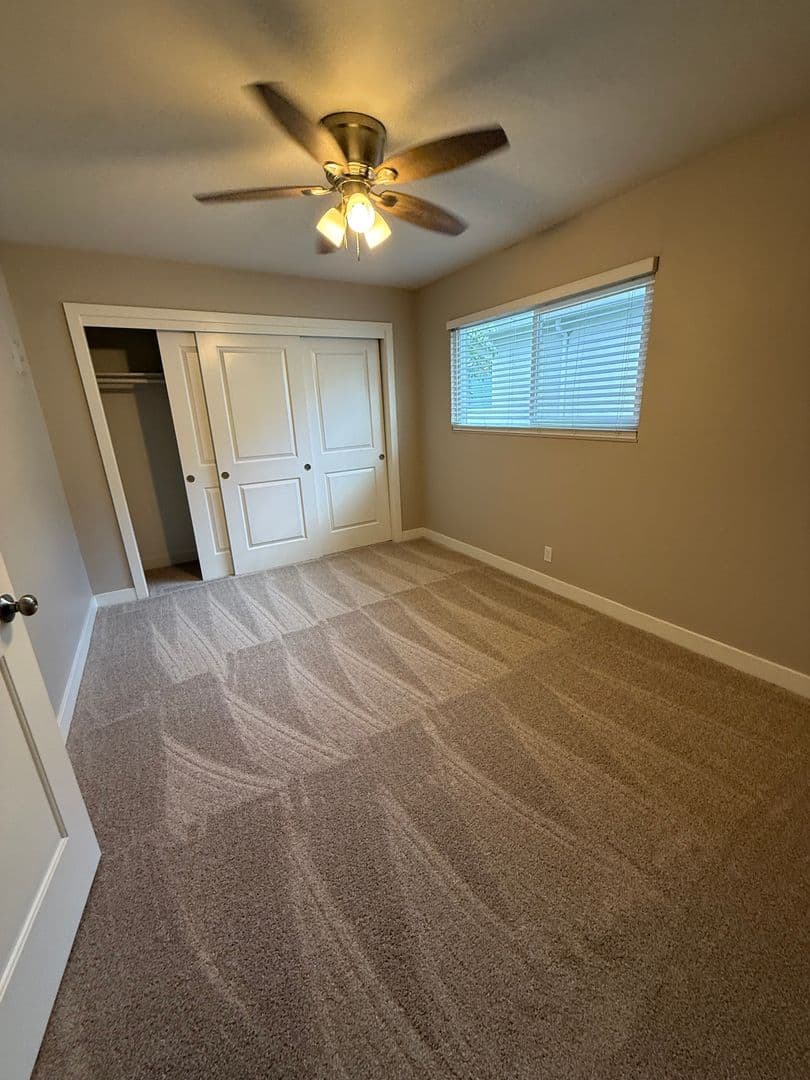 Sacramento Apartment: 2311 I Street #9