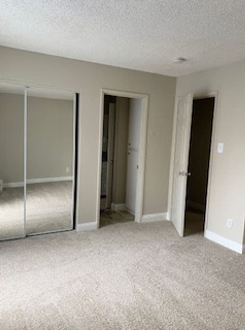 Sacramento Apartment: 5971 Lake Crest Way