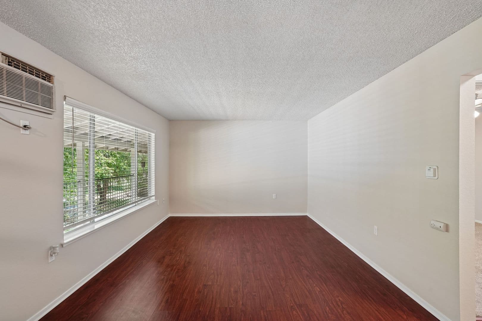 Sacramento Apartment: 4500 63rd Street