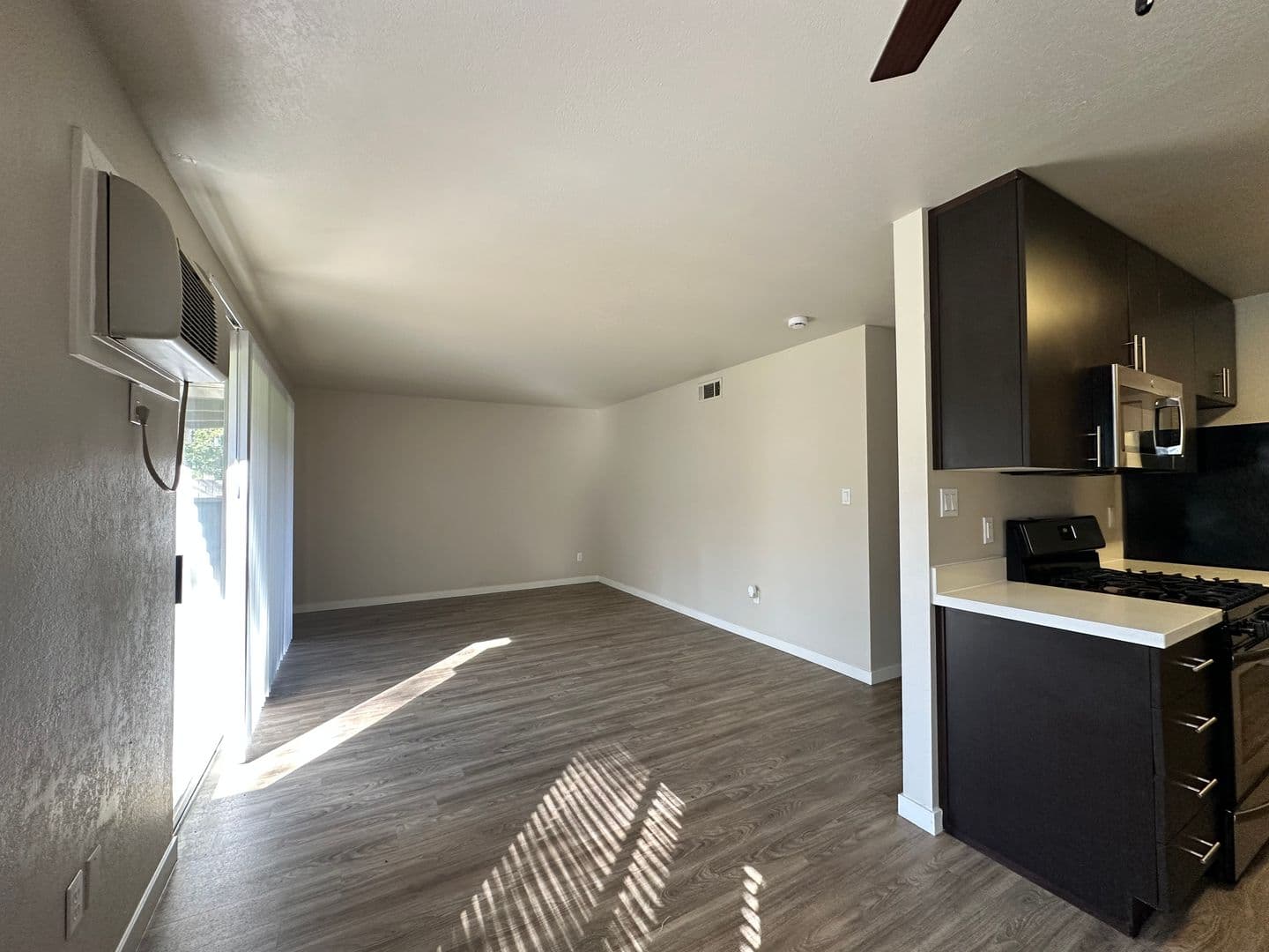 West Sacramento Apartment: 555 Douglas Street
