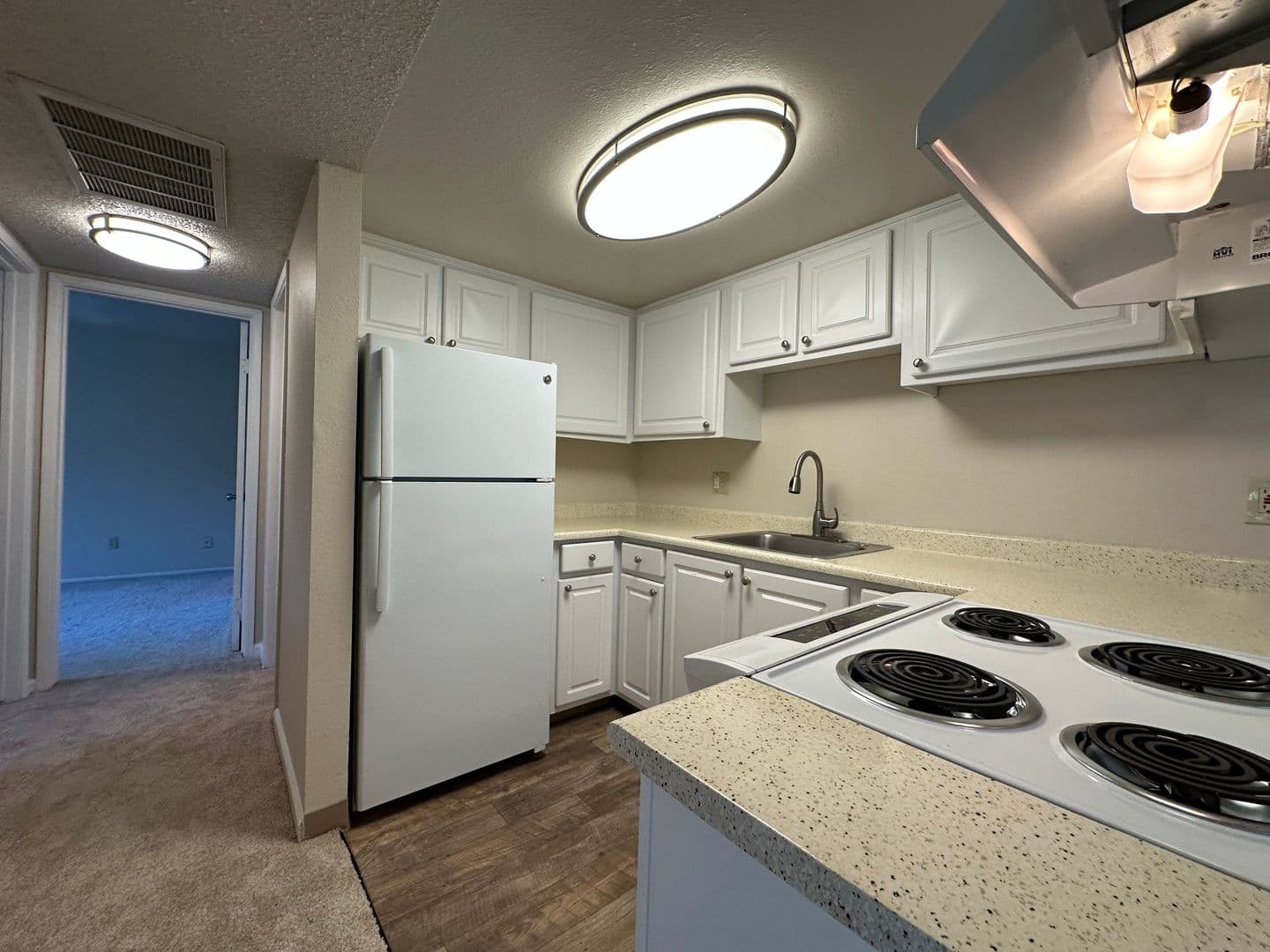 Fair Oaks Apartment: 4900 Stamas Lane