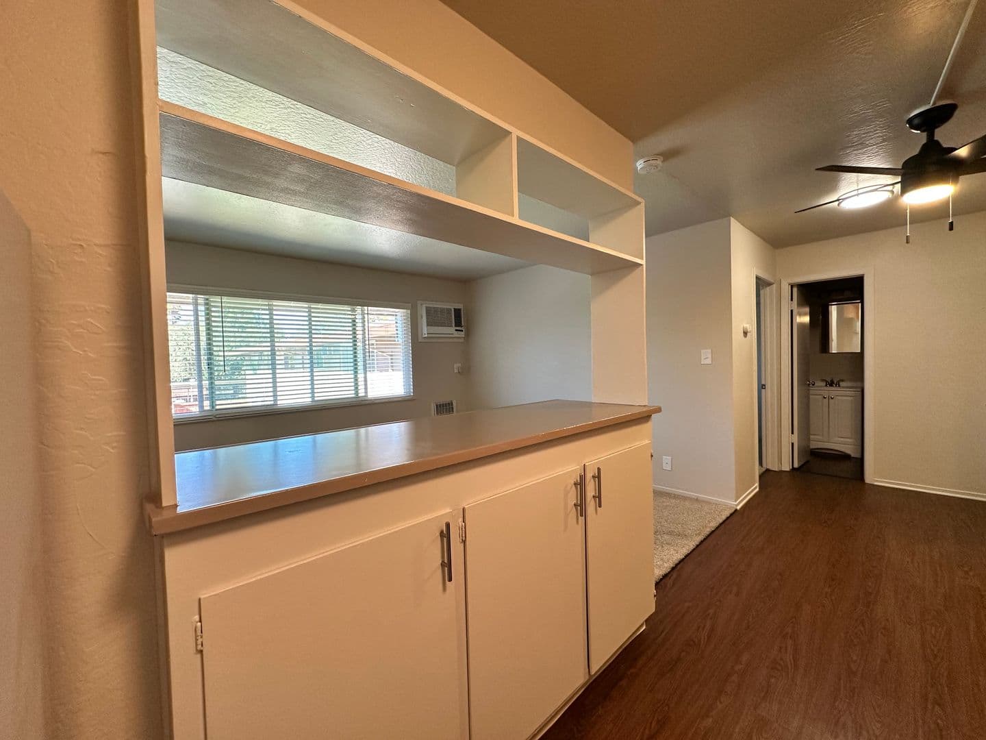 Sacramento Apartment: 2941 Marconi Avenue