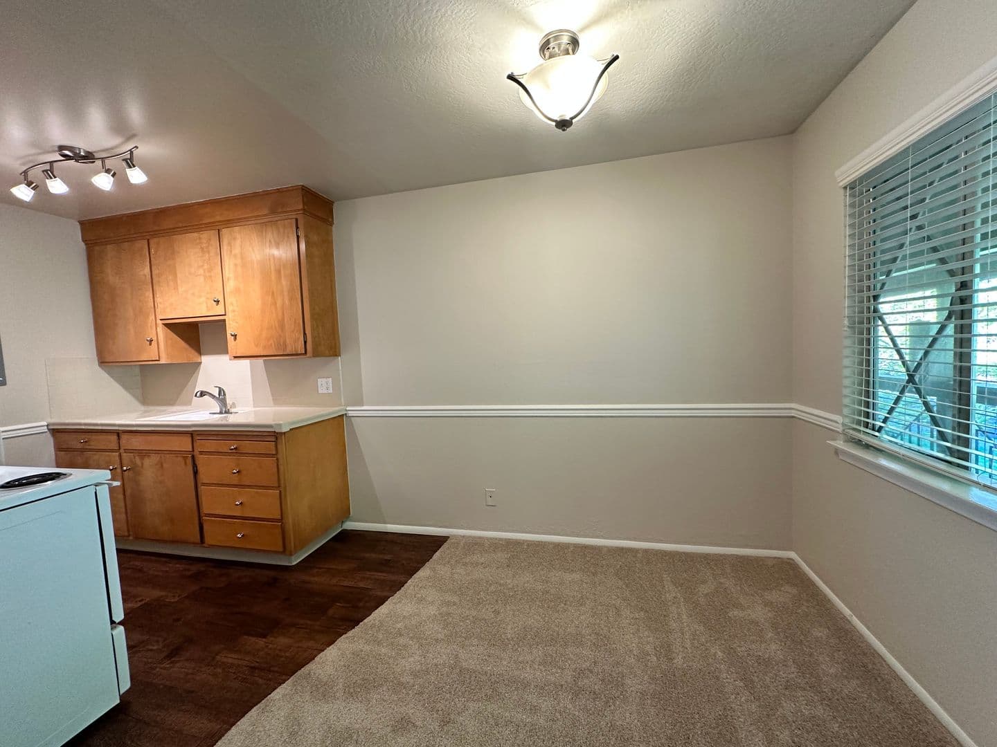 Sacramento Apartment: 5484 Carlson Drive