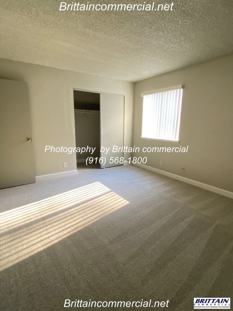Sacramento Apartment: 2306 Capitol Avenue