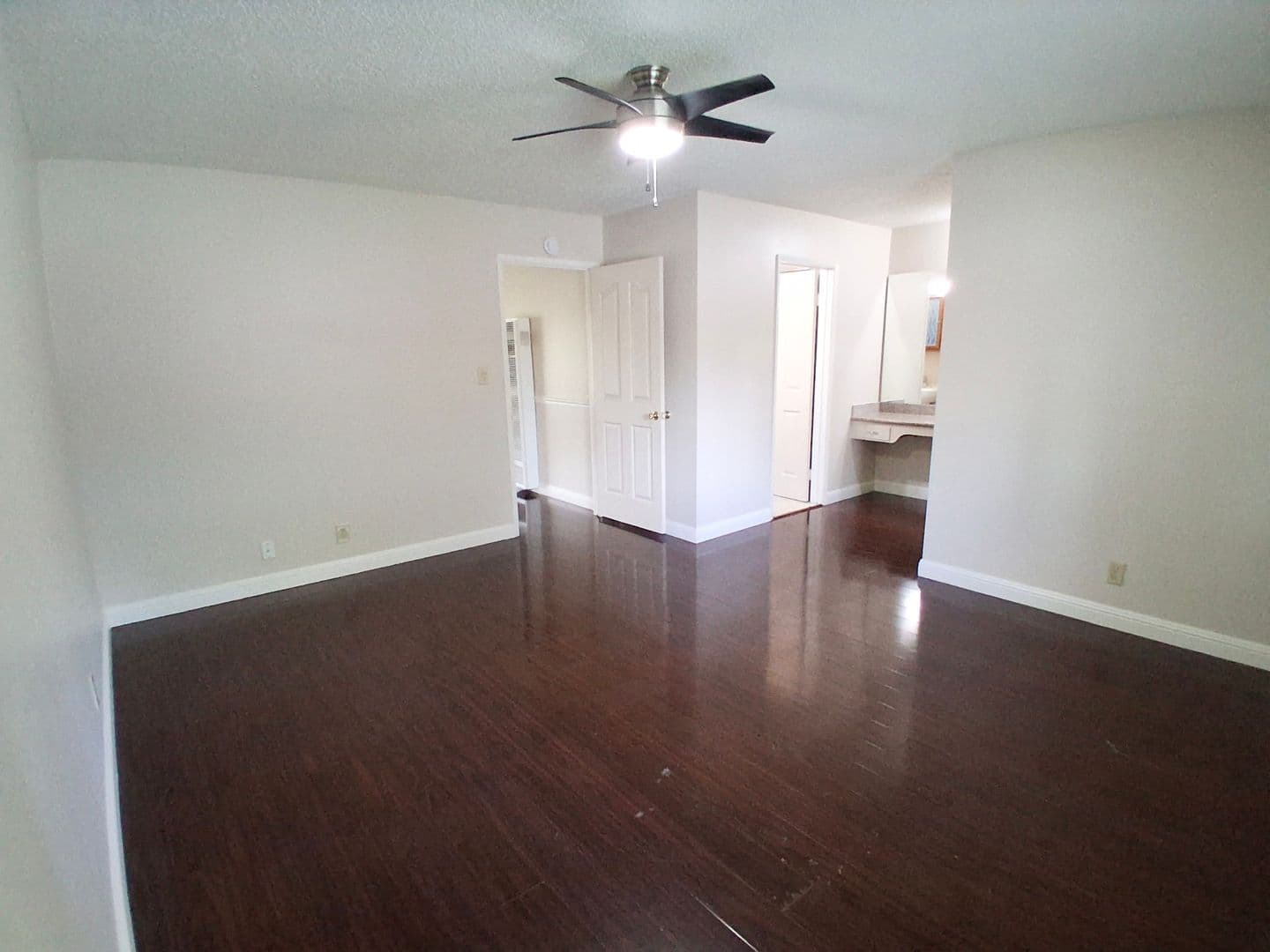 Sacramento Apartment: 6330 Havenside Drive
