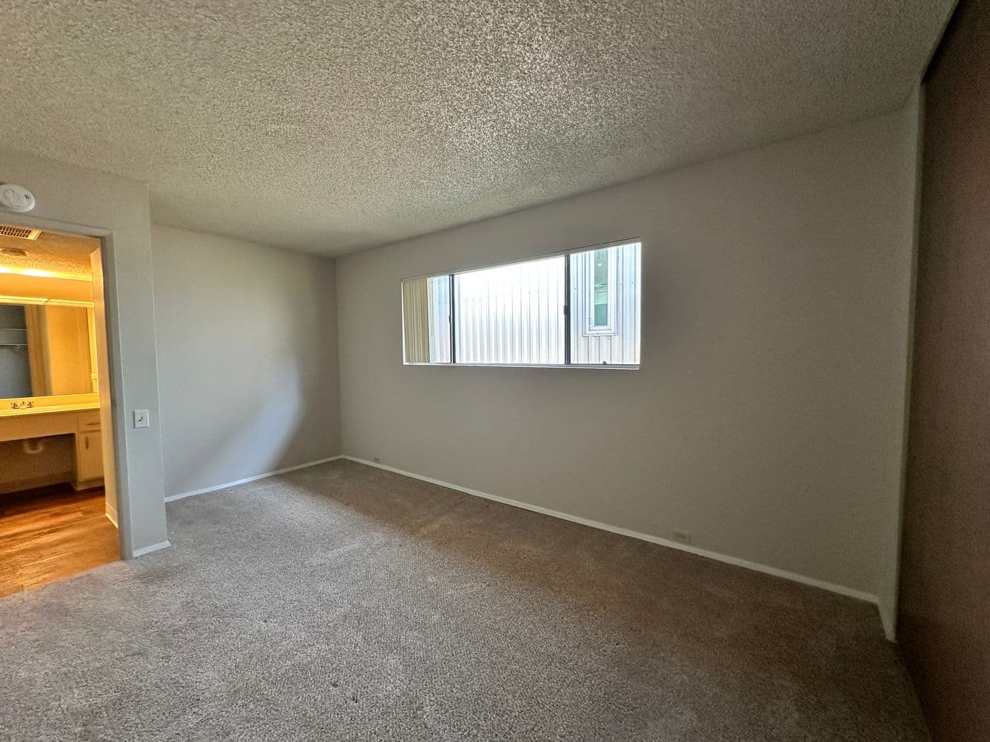 Sacramento Apartment: 1616 Q Street