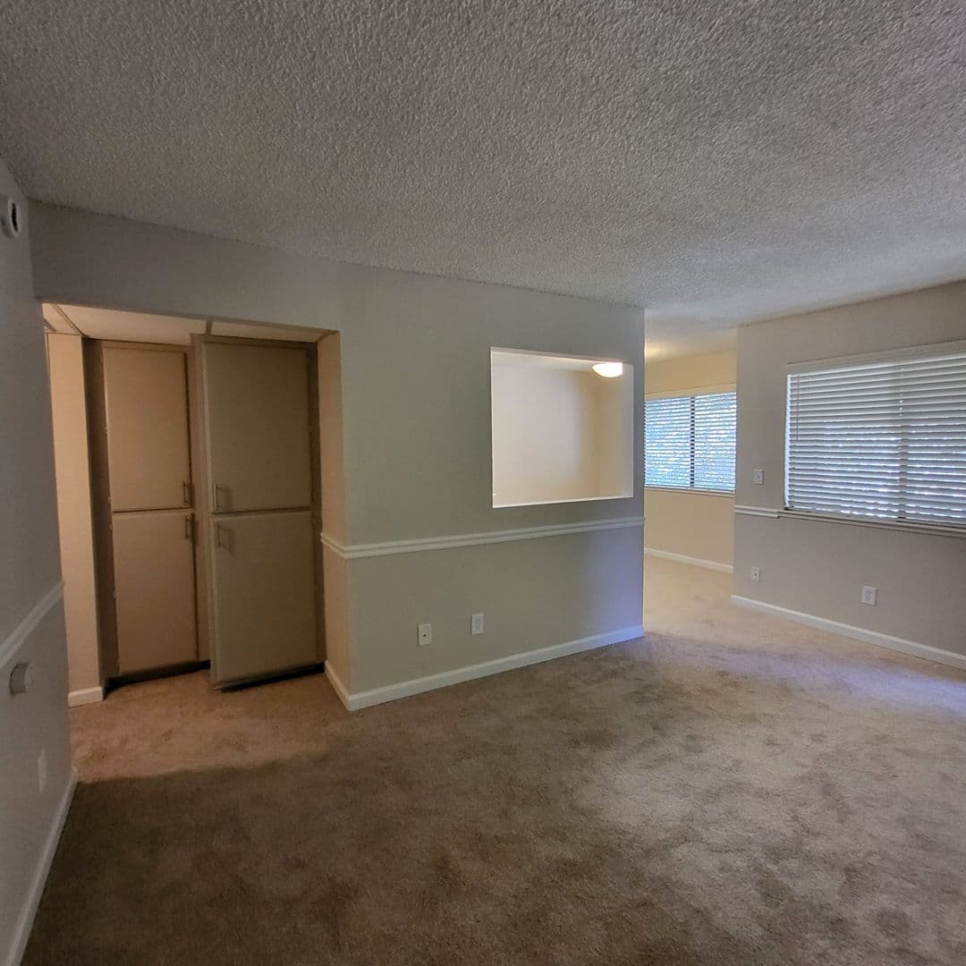 Carmichael Apartment: 5915 Kenneth Avenue