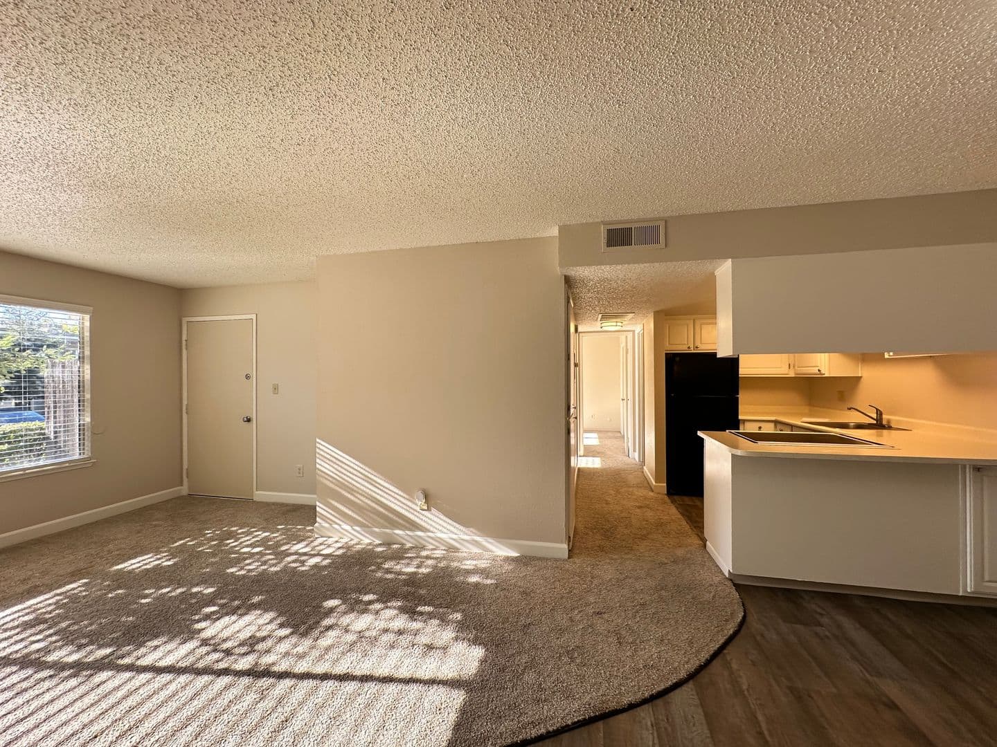 Fair Oaks Apartment: 4900 Stamas Lane