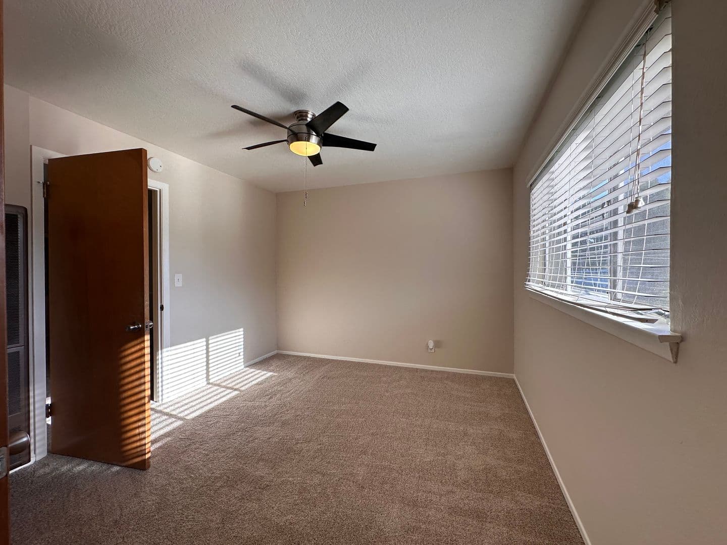 Sacramento Apartment: 5484 Carlson Drive