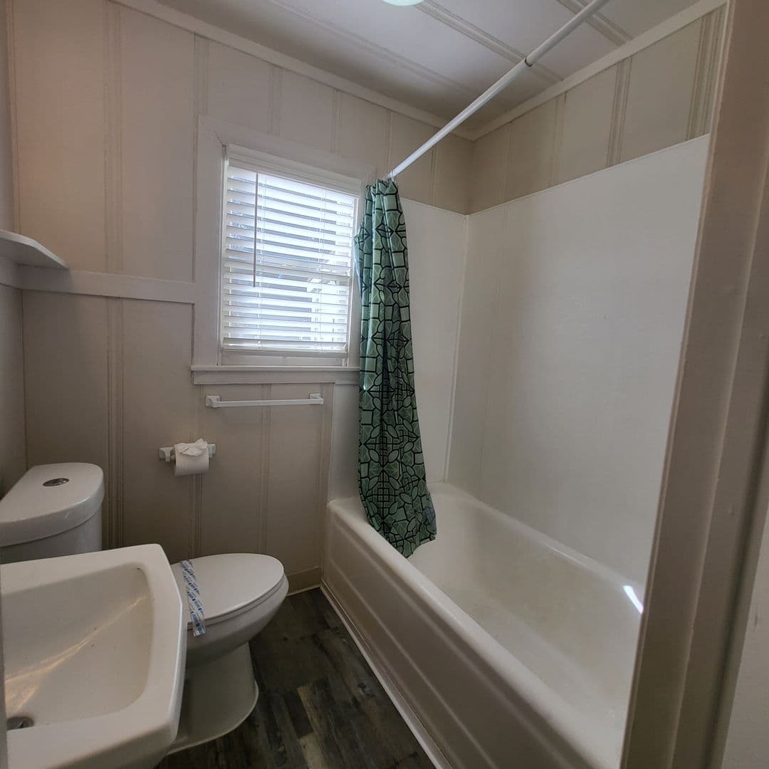 Sacramento Apartment: 4500 63rd Street