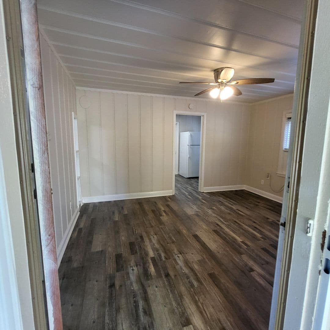 Sacramento Apartment: 4500 63rd Street