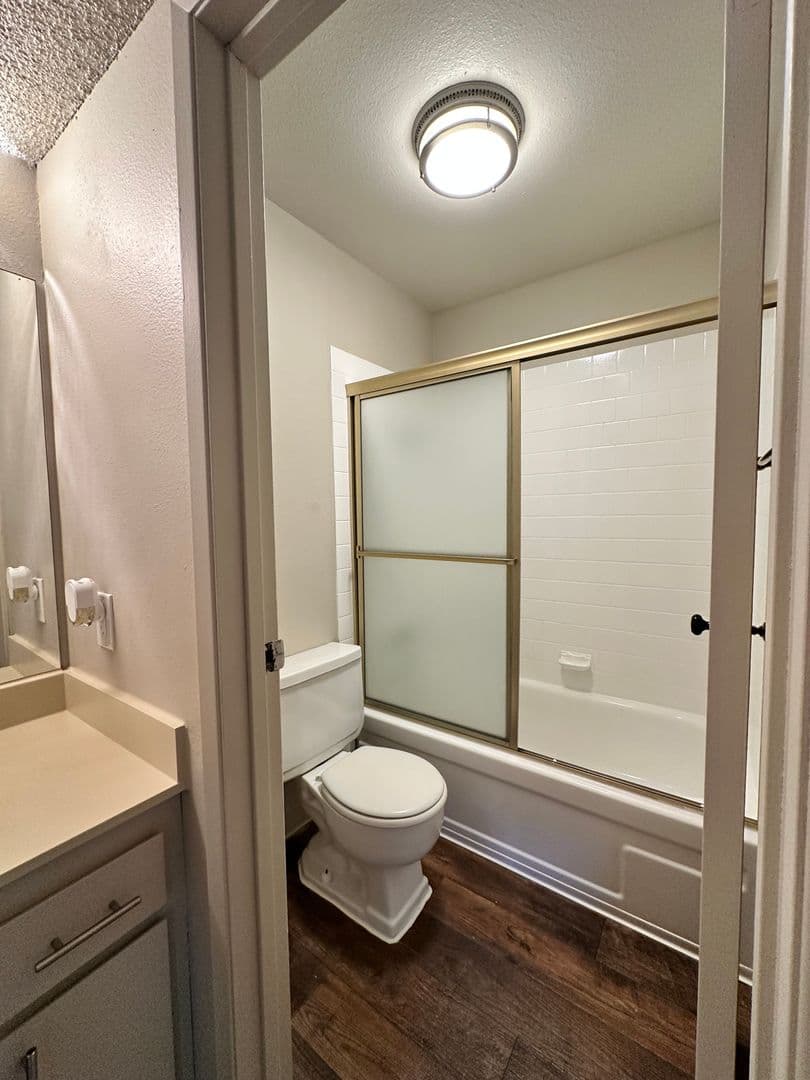 Sacramento Apartment: 1616 Q Street