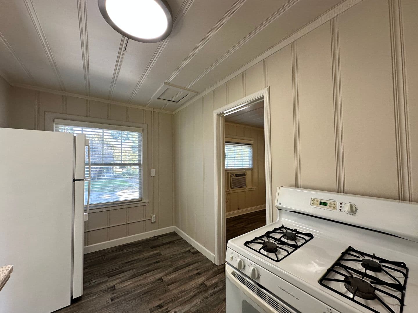 Sacramento Apartment: 4500 63rd Street