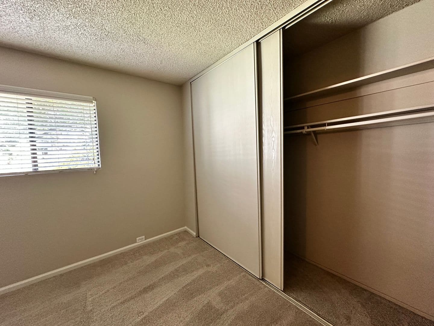 Sacramento Apartment: 1616 Q Street