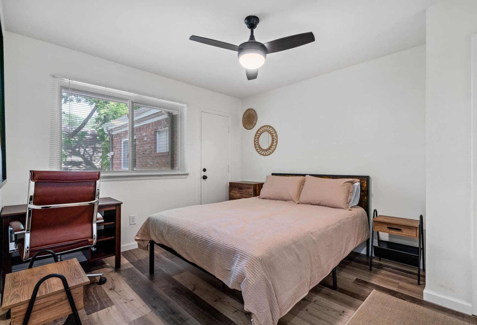 Memphis Apartment: 1512 Court Ave.