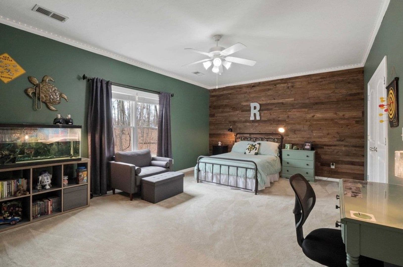 Lakeland House: 10138 Gillespie Oak