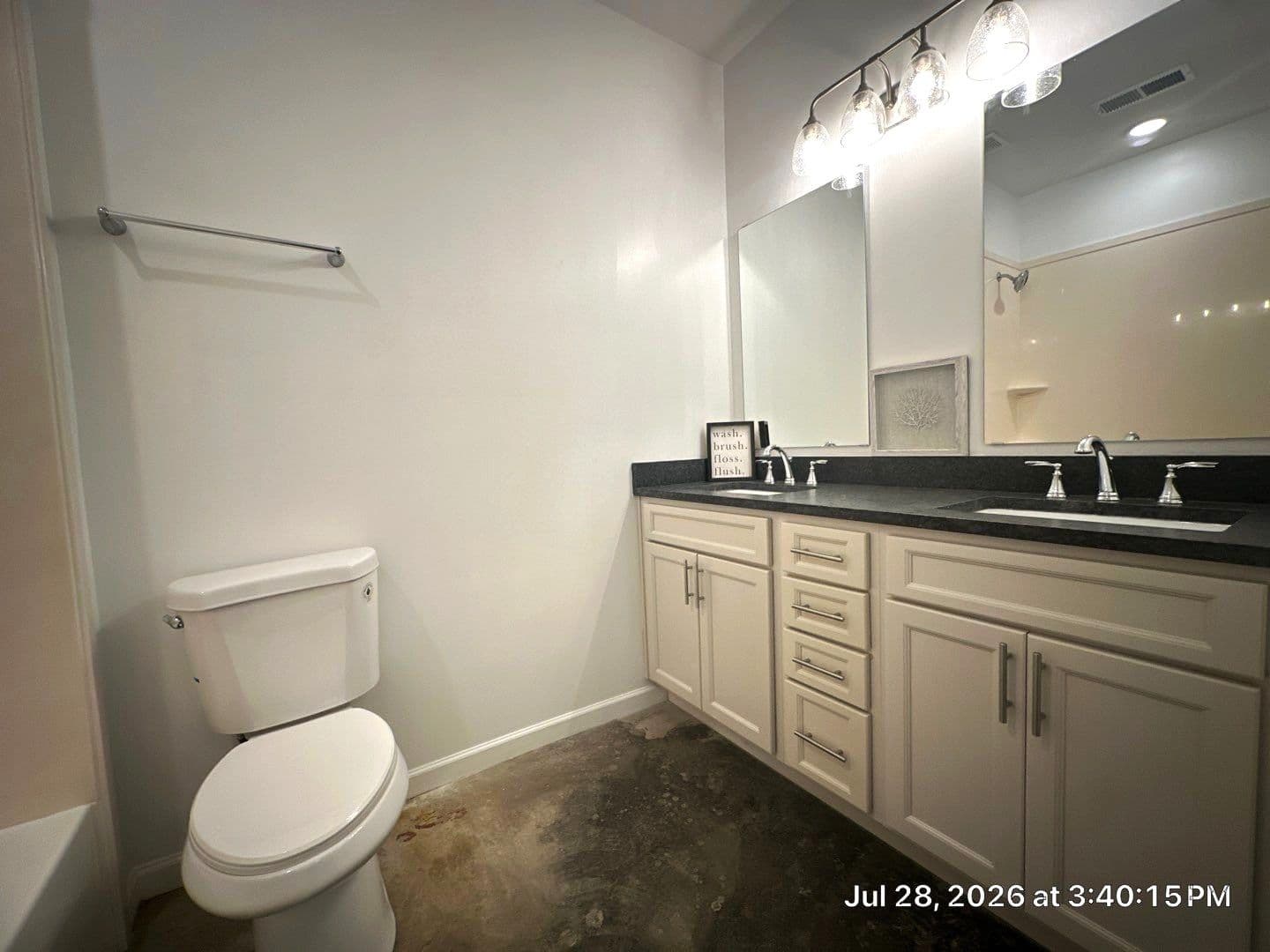 Memphis Apartment: 78 N Rembert Street
