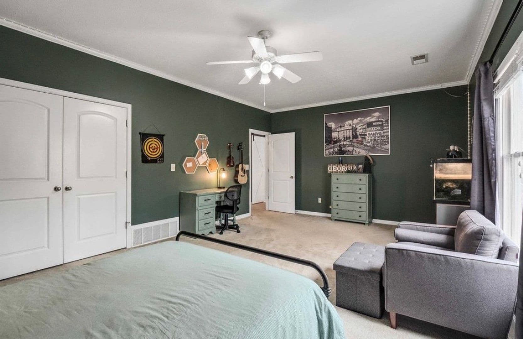 Lakeland House: 10138 Gillespie Oak