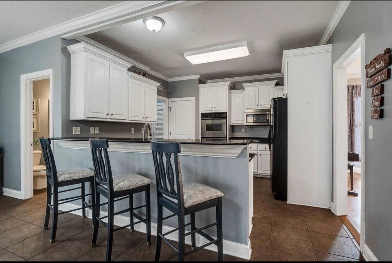 Lakeland House: 10138 Gillespie Oak