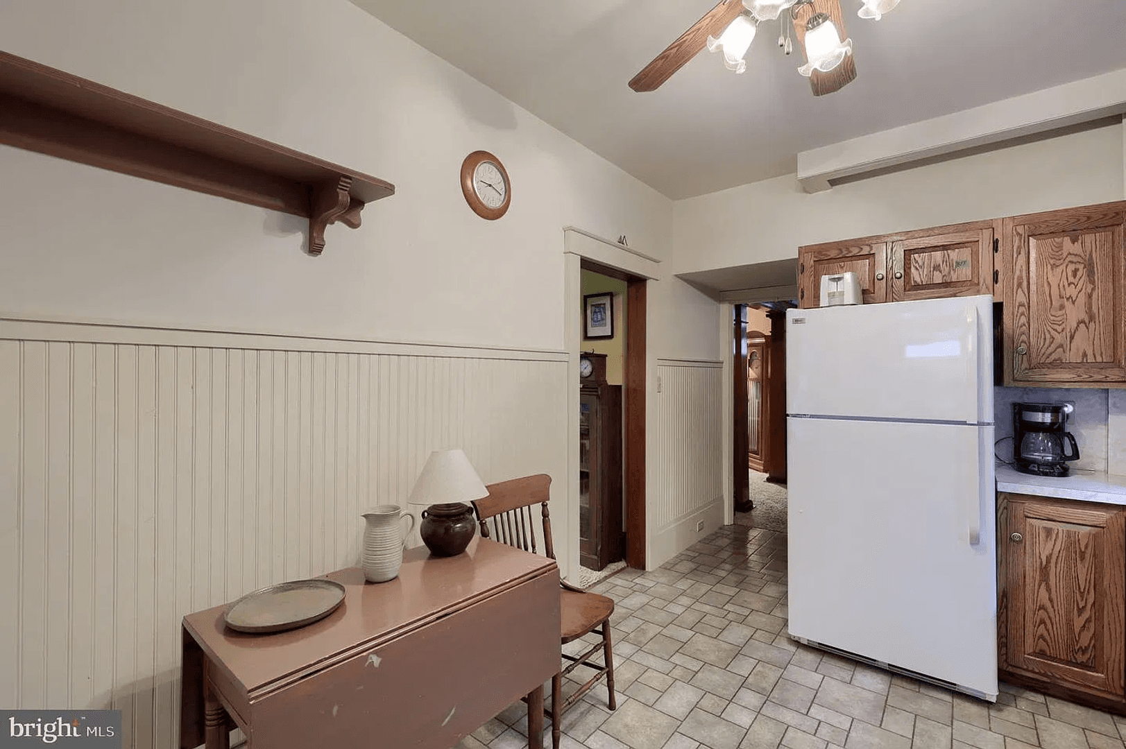Lititz House: 26 W Lemon St
