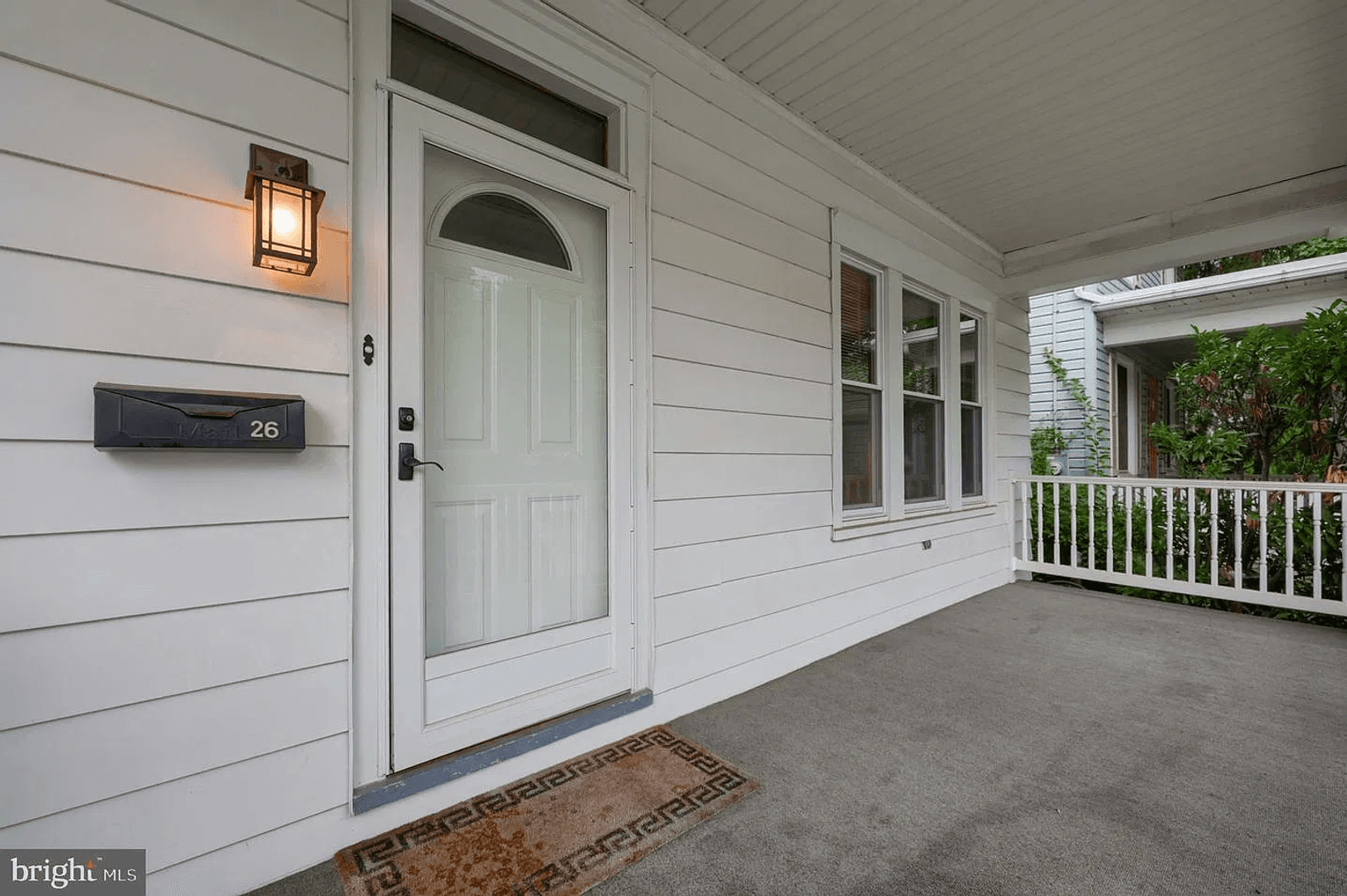 Lititz House: 26 W Lemon St
