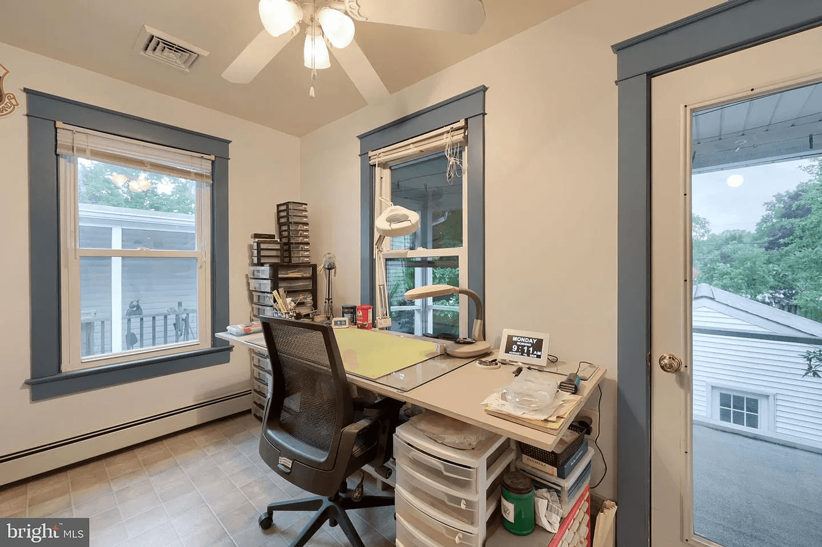 Lititz House: 26 W Lemon St