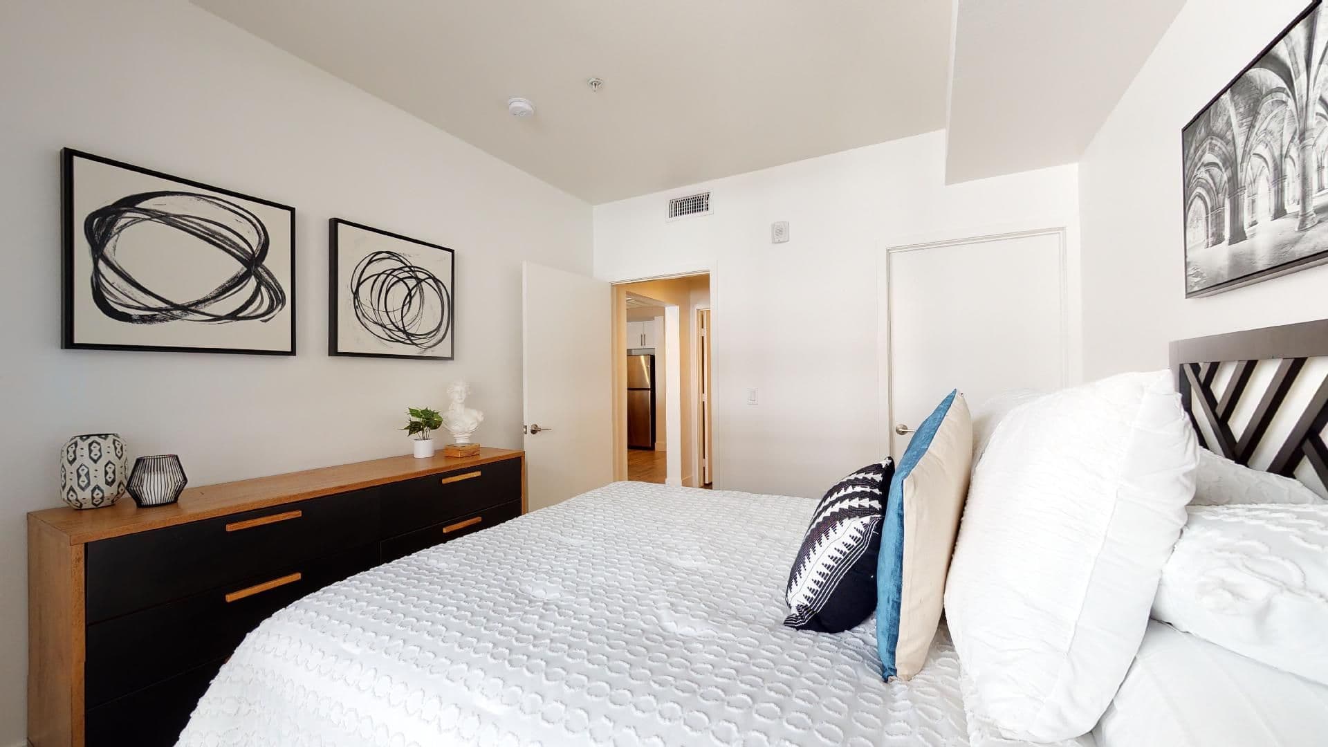 Chula Vista Apartment: 986 Broadway