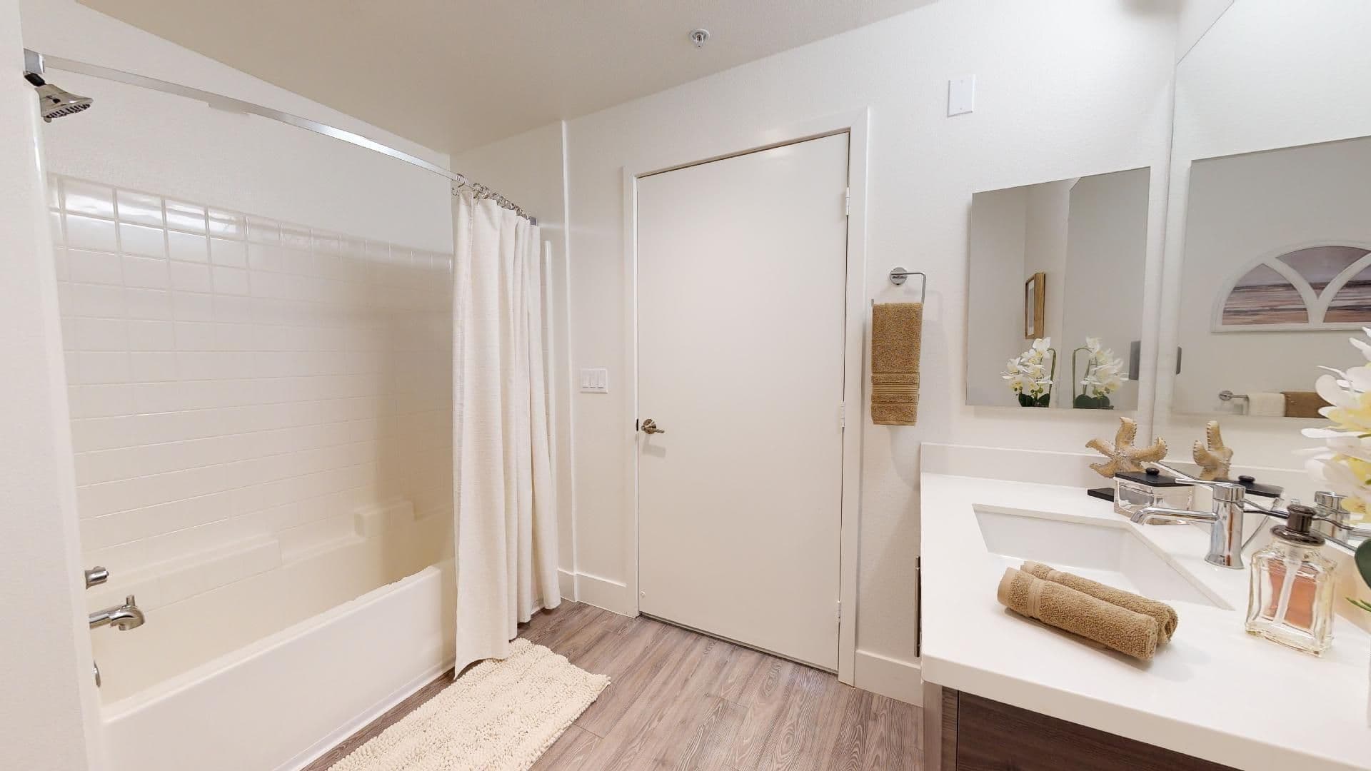 Chula Vista Apartment: 986 Broadway