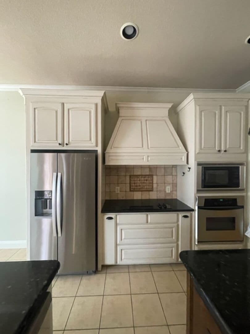 Justin House: 442 Chisholm Trail