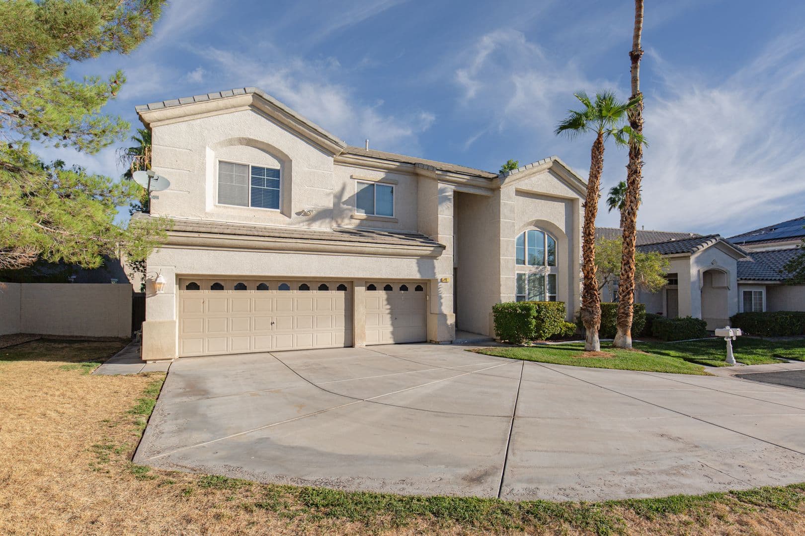 Las Vegas House: 16 Dollar Pointe