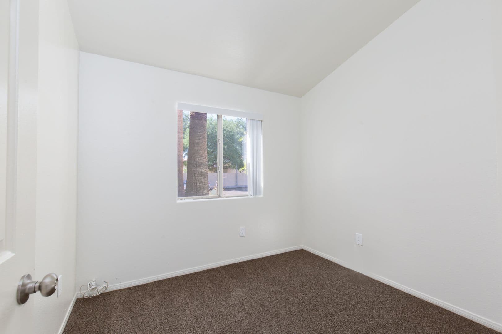 Las Vegas House: 7900 White Grass Ave