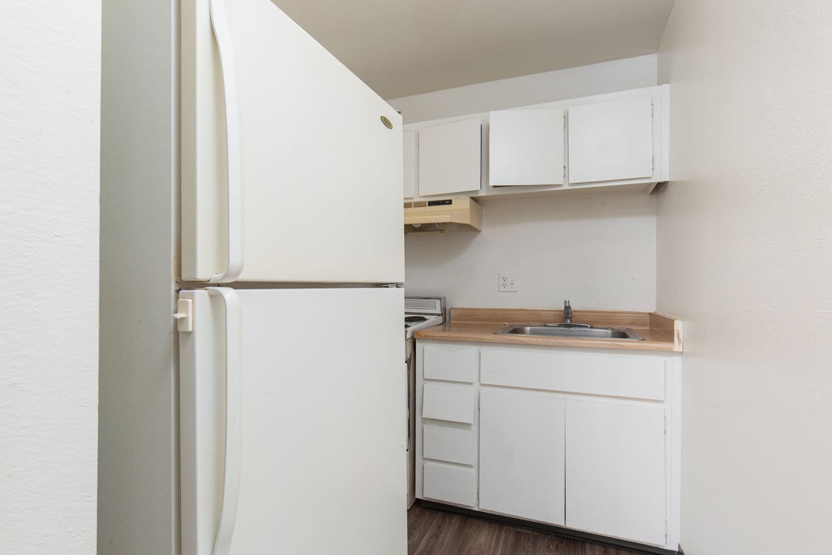 Las Vegas House: 4600 University Center Dr #247