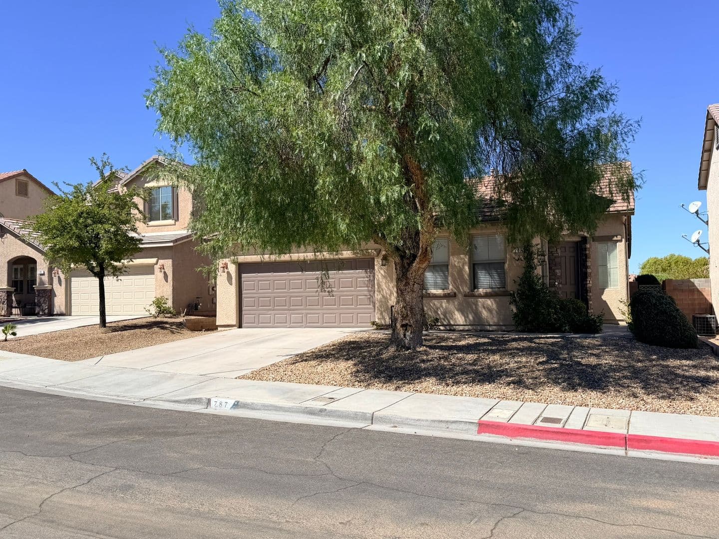 Henderson House: 787 Rise Canyon Dr