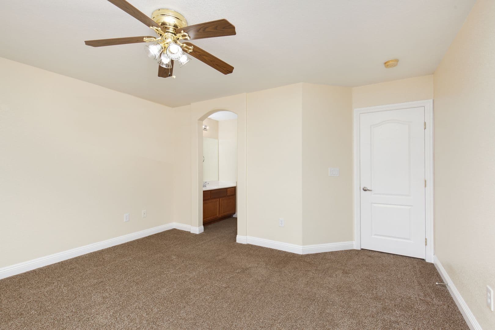 Las Vegas House: 8940 Spotted Tail