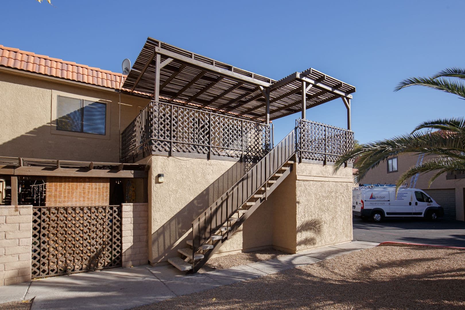 Henderson House: 619 Pepper Tree Cir