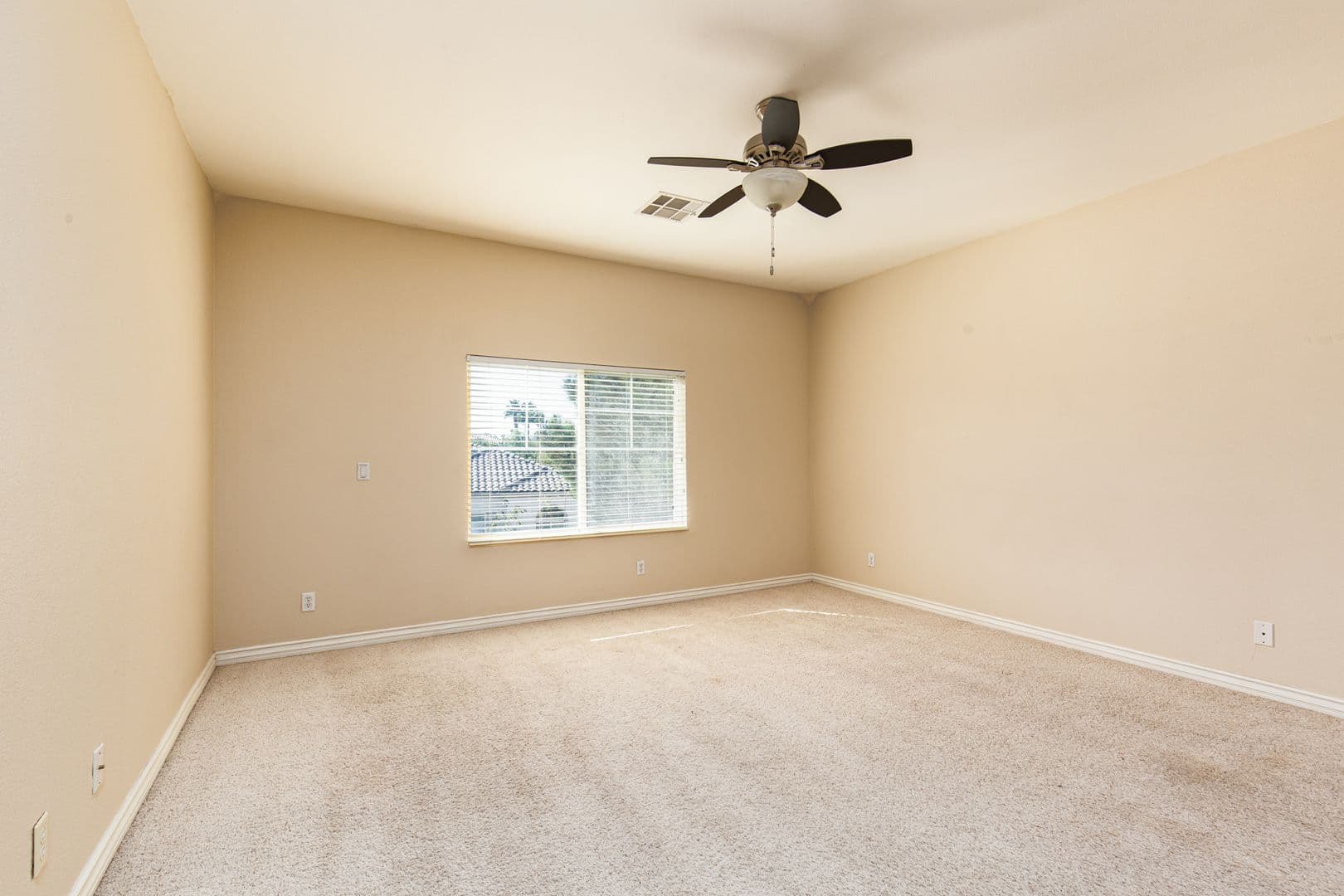 Las Vegas House: 16 Dollar Pointe