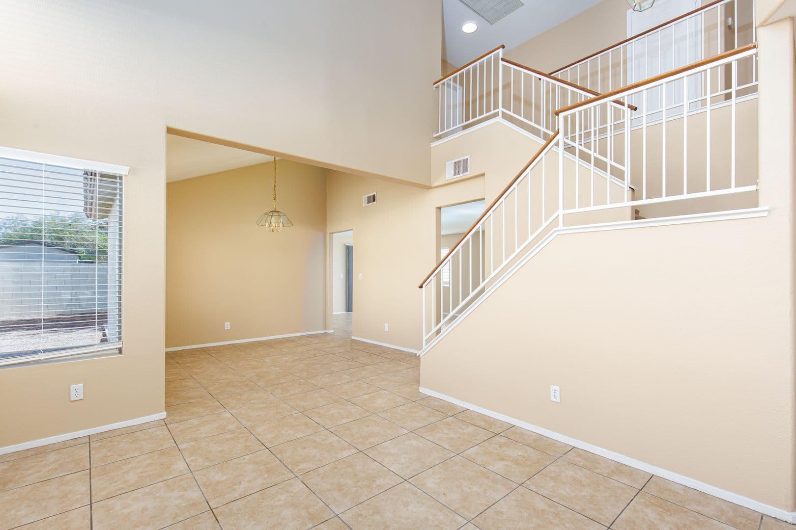 Las Vegas House: 8348 Granite Peak Ct