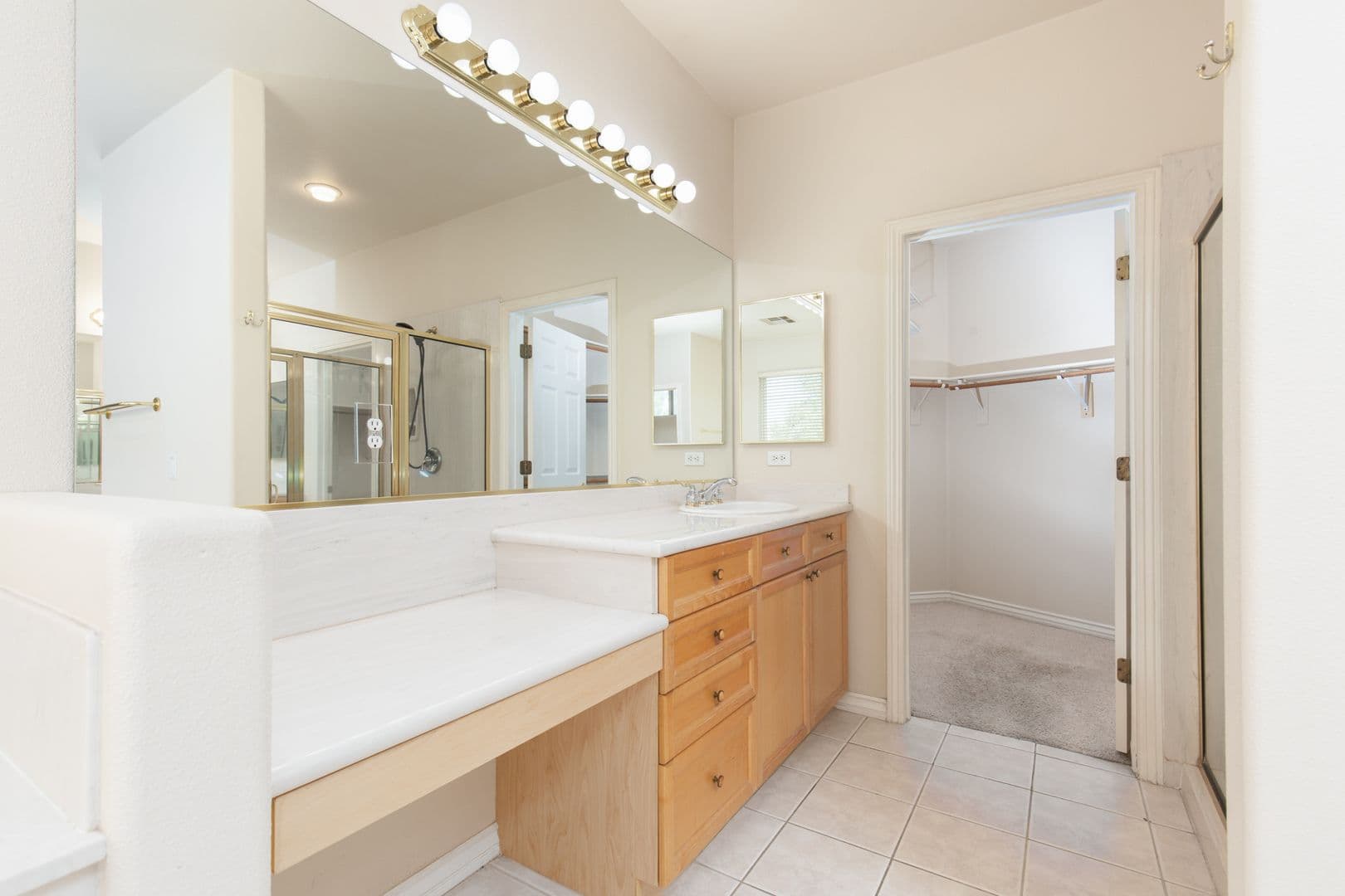 Las Vegas House: 16 Dollar Pointe