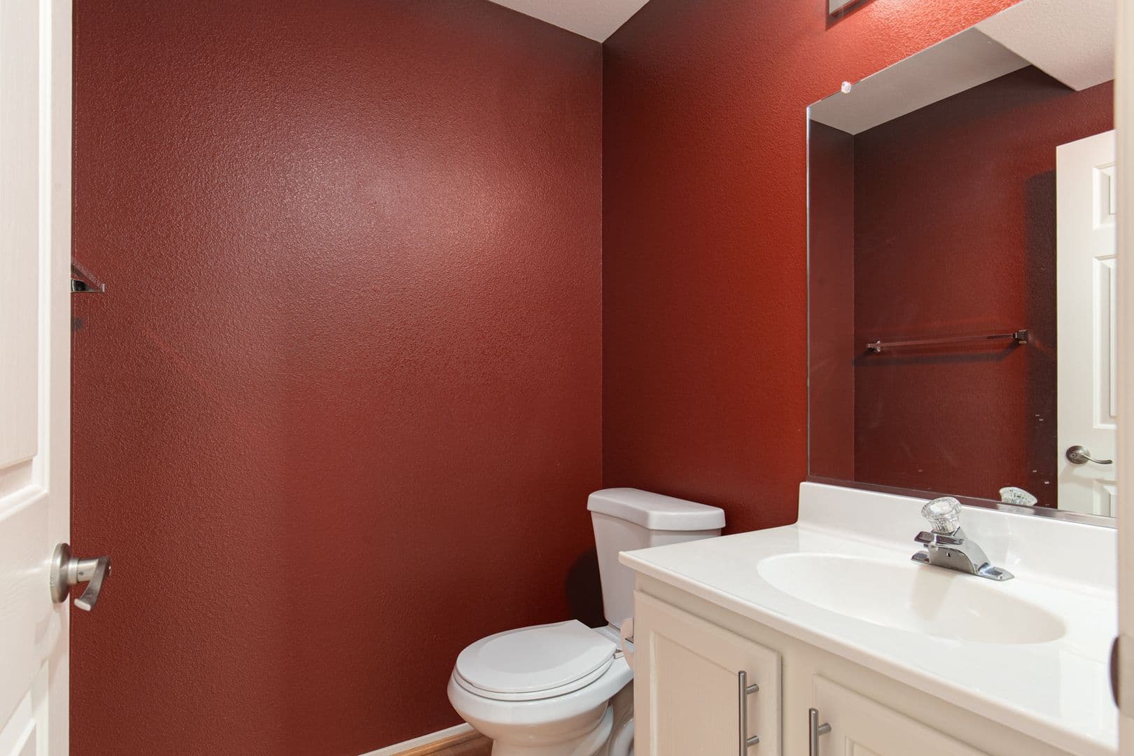 Henderson House: 256 Horizon Pointe CIR