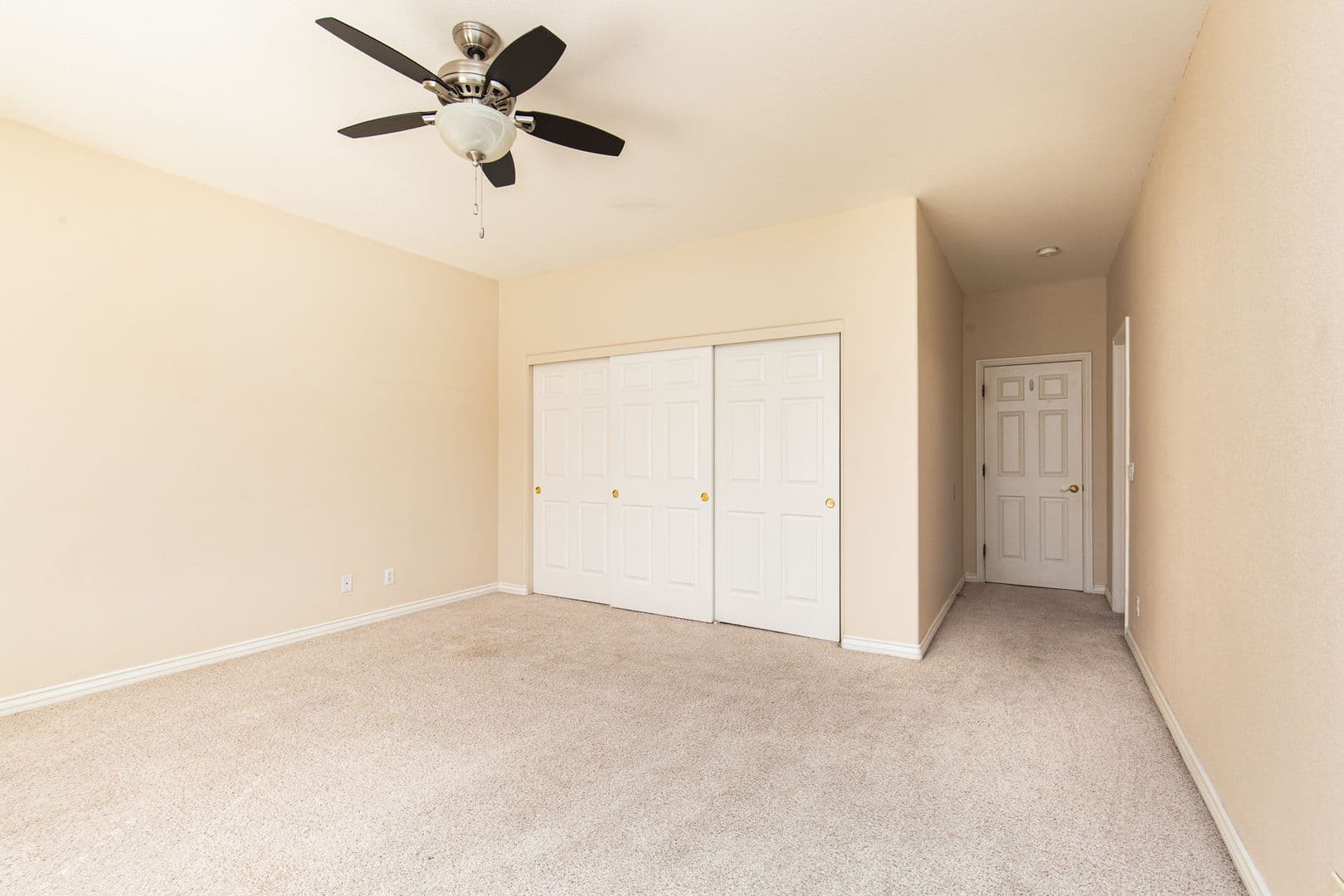 Las Vegas House: 16 Dollar Pointe