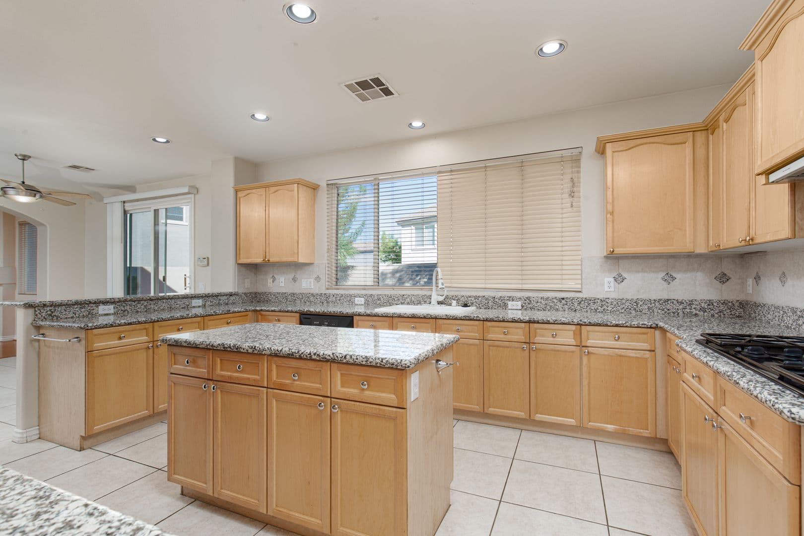 Las Vegas House: 16 Dollar Pointe