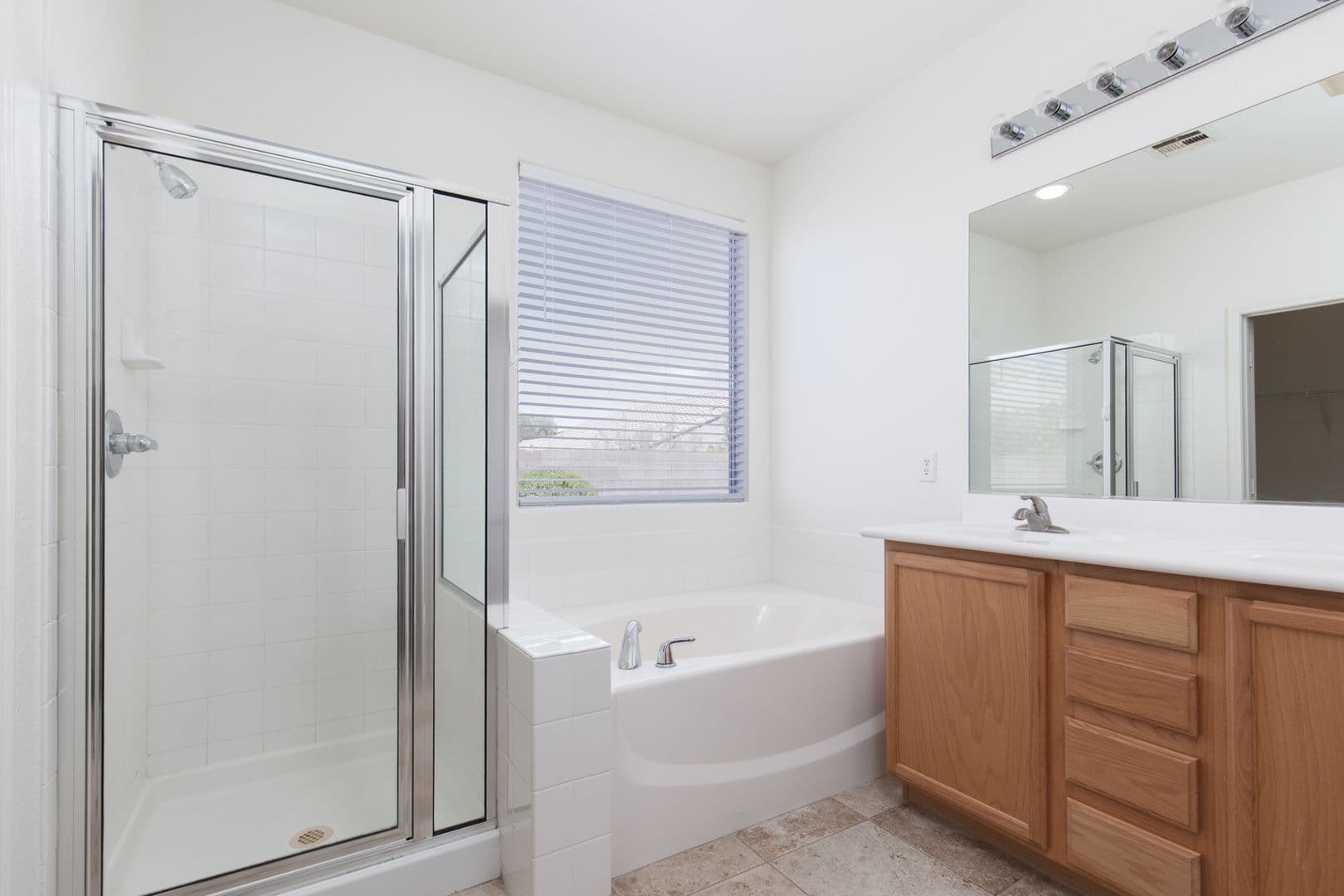 Henderson House: 787 Rise Canyon Dr