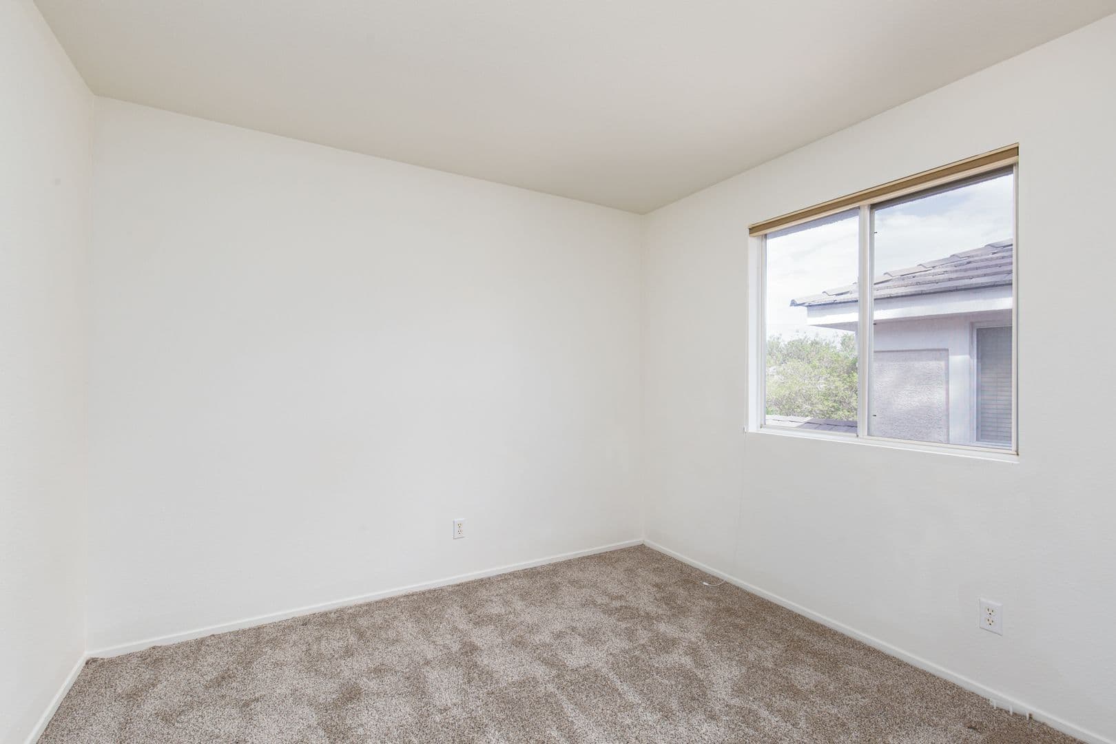 Henderson House: 256 Horizon Pointe CIR
