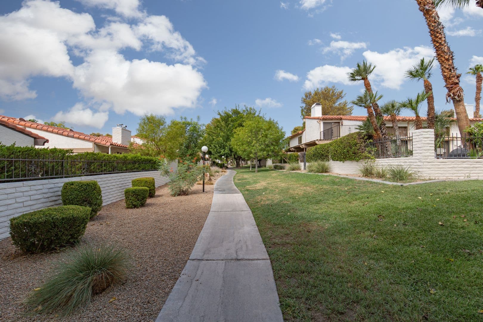 Las Vegas House: 2004 Calle De Espana