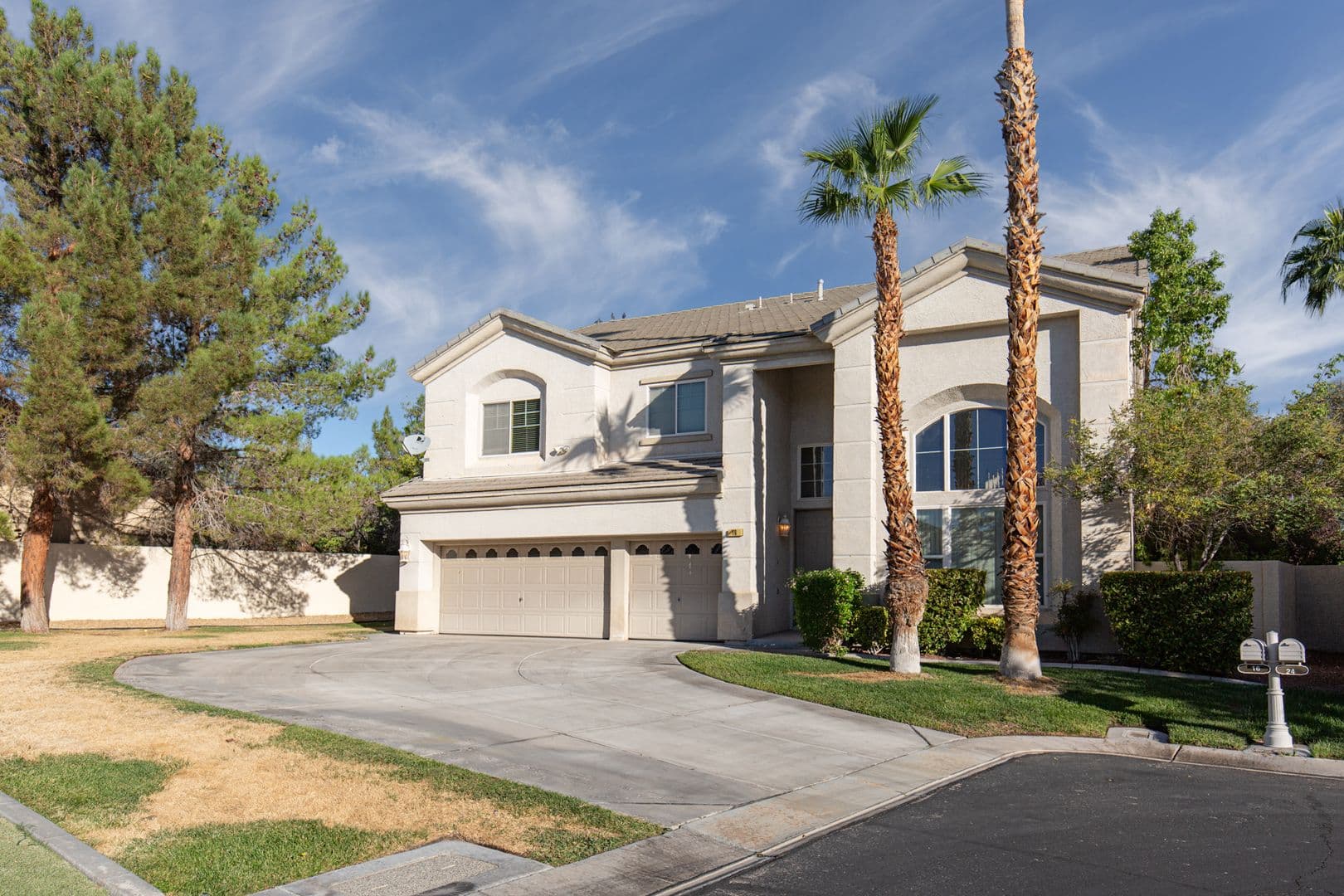 Las Vegas House: 16 Dollar Pointe