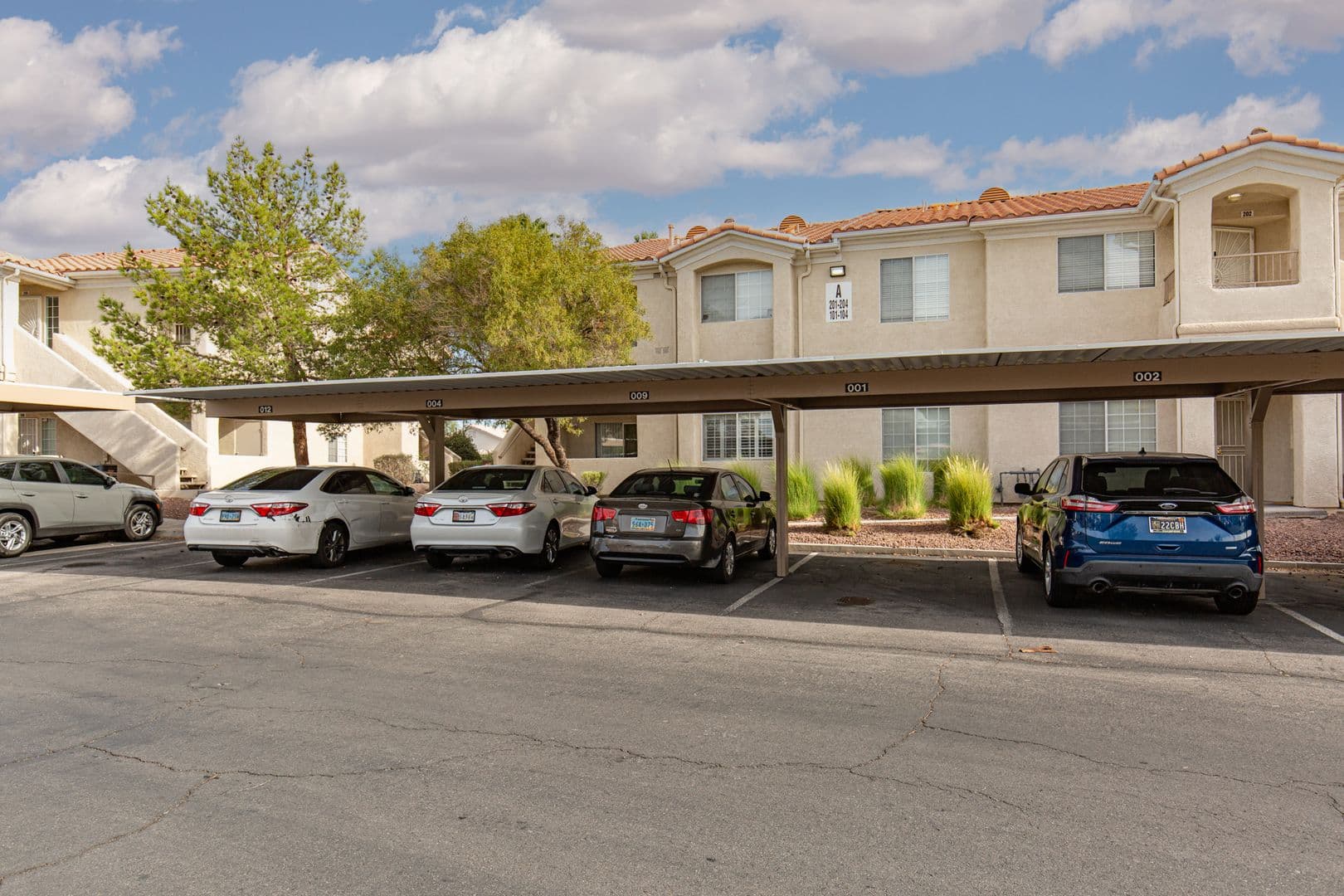 North Las Vegas House: 1881 W. Alexander Rd #101