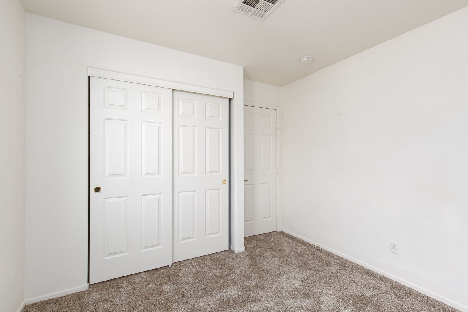 Henderson House: 256 Horizon Pointe CIR