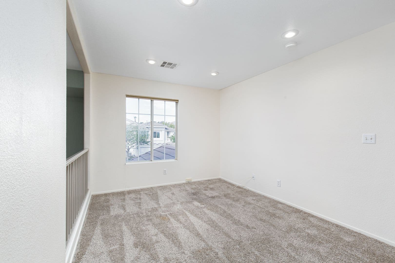 Henderson House: 256 Horizon Pointe CIR
