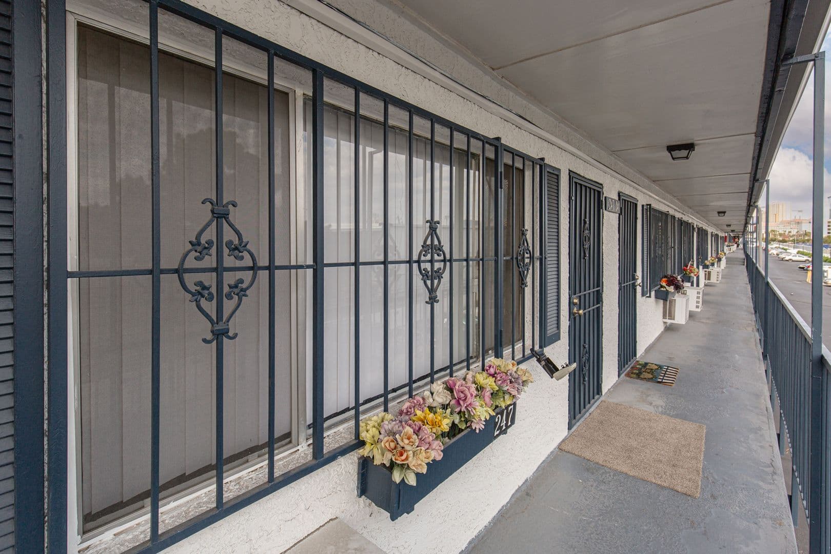 Las Vegas House: 4600 University Center Dr #247