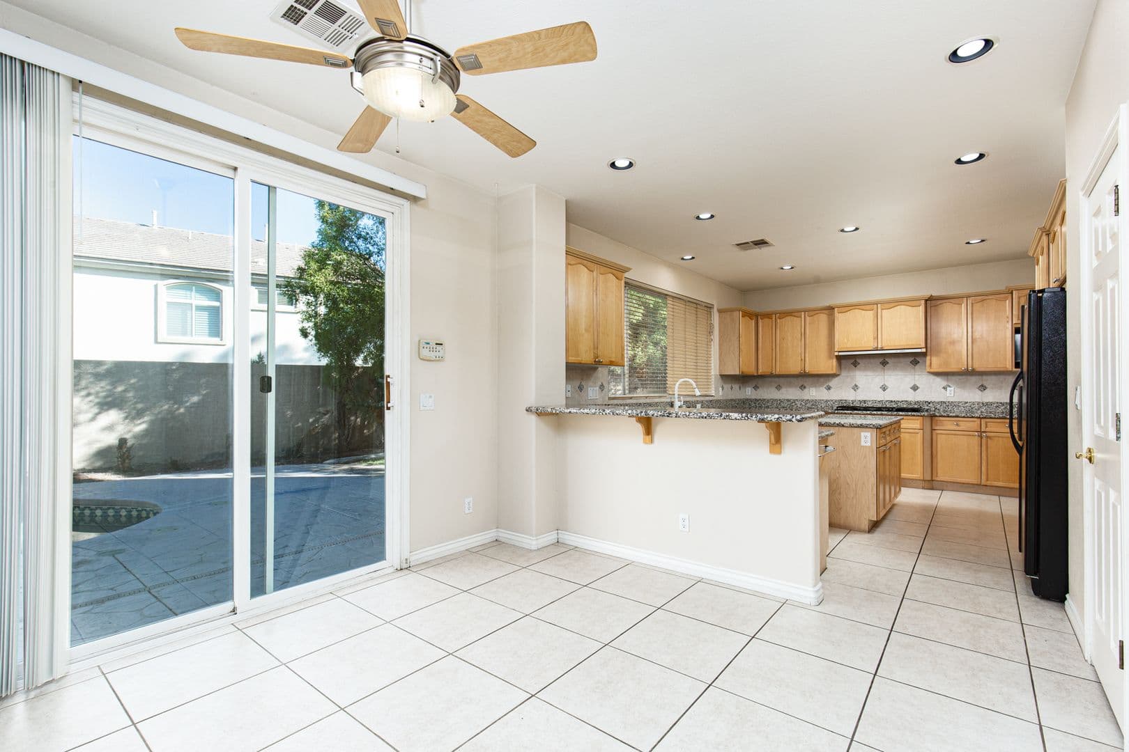 Las Vegas House: 16 Dollar Pointe